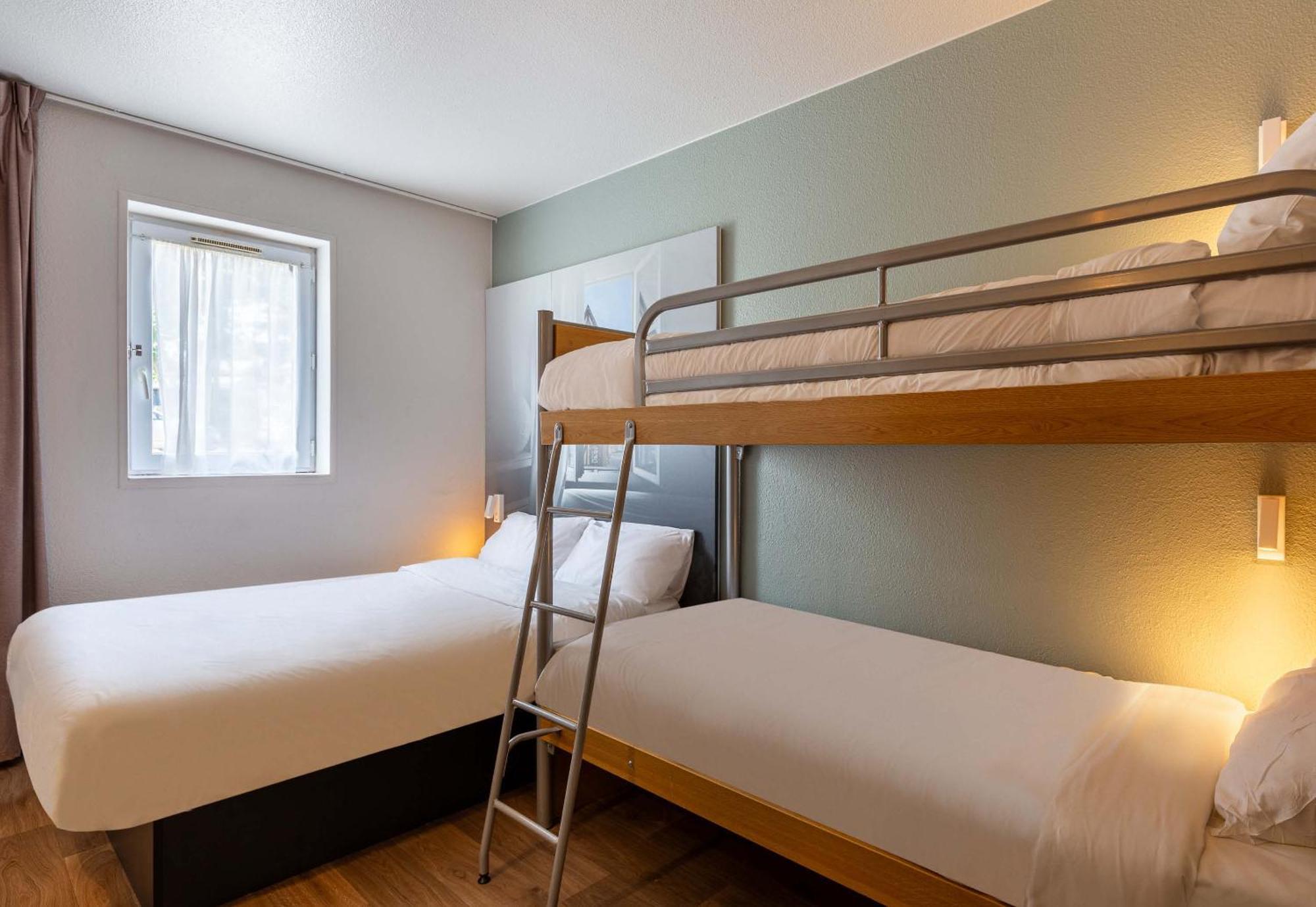 B&B Hotel Chartres Le Coudray Экстерьер фото